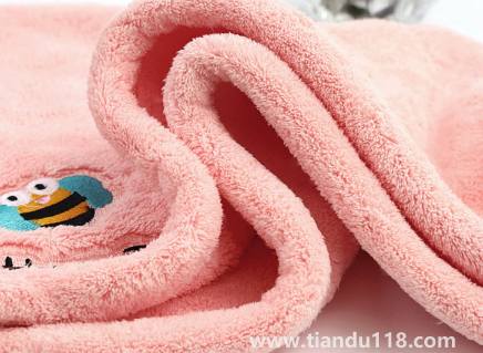 頭罩型干發(fā)帽怎么戴 3