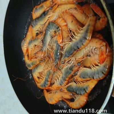 水煮蝦的做法（水煮蝦怎么做）(圖3)