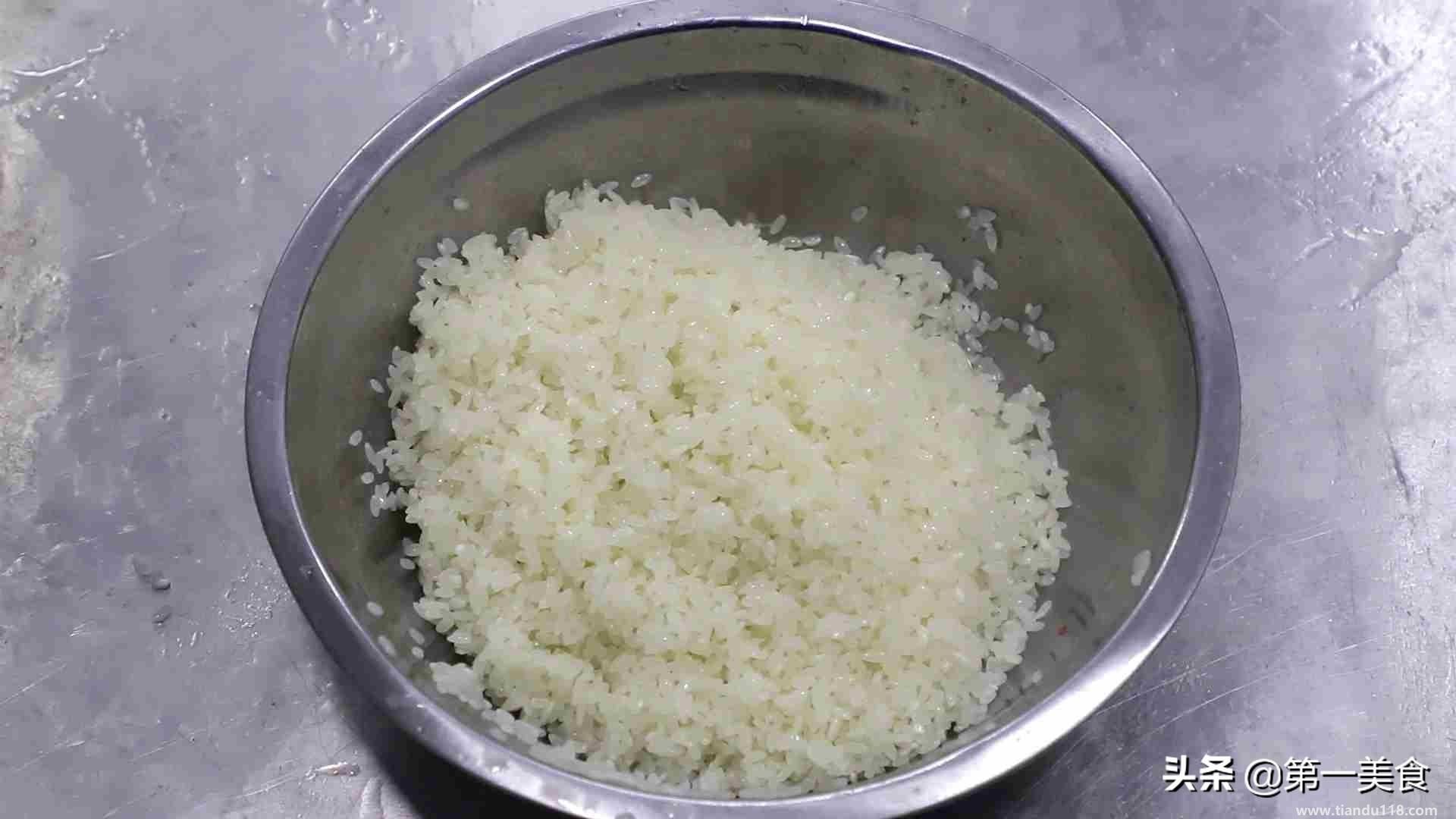 粉蒸排骨的做法（粉蒸排骨怎么做）(圖5)