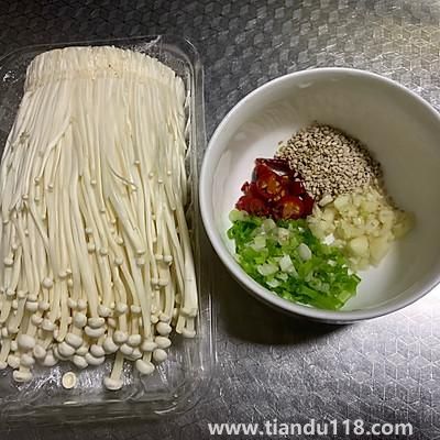 涼拌金針菇的做法(涼拌金針菇怎么做)(圖2) 涼拌金針菇的做法(涼拌金針菇怎么做)(圖2)