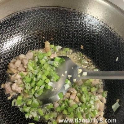 炸醬的做法(炸醬怎么做)(圖6) 炸醬的做法(炸醬怎么做)(圖6)