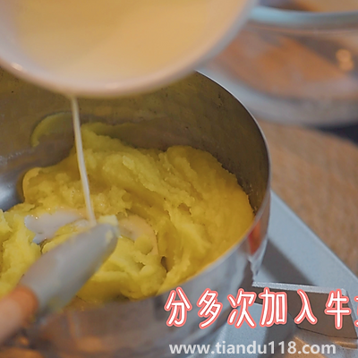 土豆泥的做法(土豆泥怎么做)(圖9) 土豆泥的做法(土豆泥怎么做)(圖9)