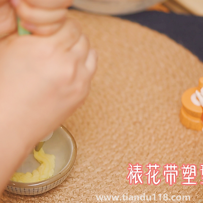 土豆泥的做法(土豆泥怎么做)(圖10) 土豆泥的做法(土豆泥怎么做)(圖10)