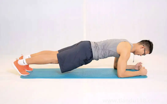 平板支撐一次多長時(shí)間有效果3