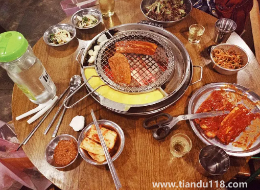 烤肉店的肉都是哪里進(jìn)貨的(烤肉店的肉是真的肉嗎)(圖3) 烤肉店的肉都是哪里進(jìn)貨的3