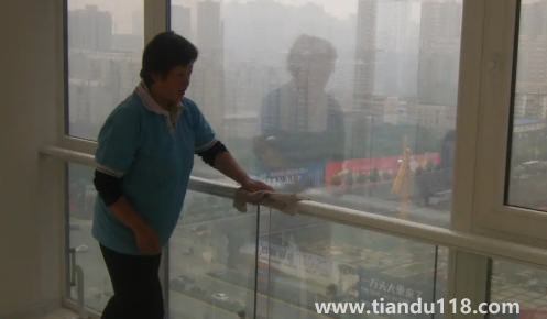 做保潔自己接單在哪個(gè)平臺(tái)(開(kāi)家政公司需要多少資金)(圖2) 做保潔自己接單在哪個(gè)平臺(tái)2