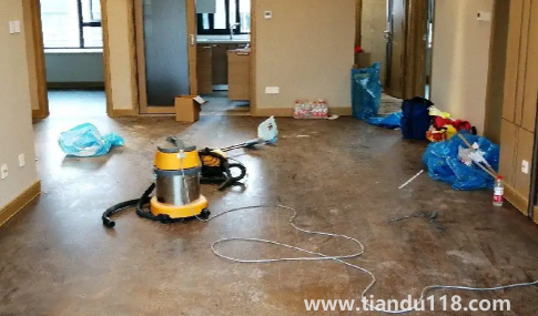 開荒保潔哪里好（開荒保潔收費(fèi)標(biāo)準(zhǔn)）