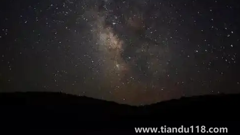 2012年天突然黑了一下是真是假(2012世界末日發(fā)生過(guò)了嗎)(圖3) 2012年天突然黑了一下是真是假3