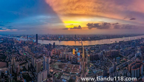 武漢21度冷嗎（武漢什么時候20多度）