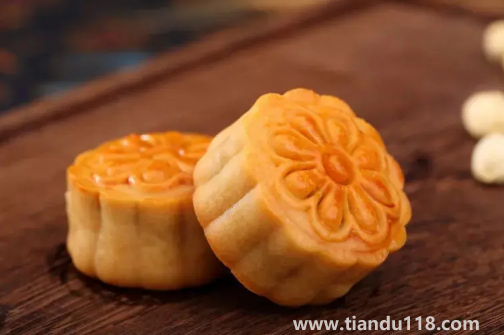 月餅郵寄路上三四天會(huì)壞嗎(吃月餅注意事項(xiàng))(圖2) 月餅郵寄路上三四天會(huì)壞嗎2