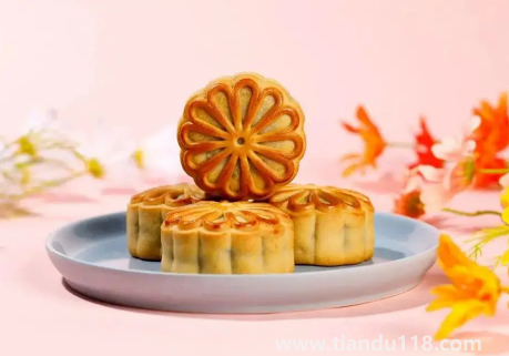 月餅可以用空氣炸鍋做嗎(月餅一般是什么材料做的)(圖3) 月餅可以用空氣炸鍋做嗎3