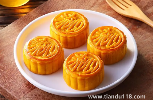 月餅在快遞過程中會不會變質（吃月餅要注意什么）