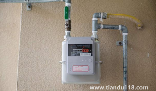 燃氣熱水器改管道麻煩嗎（老小區(qū)能不能裝零冷水燃氣熱水器）