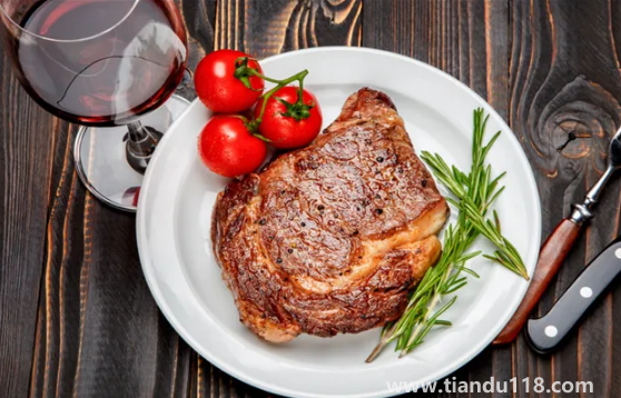 牛排一般多少錢(qián)一份（吃牛排的注意事項(xiàng)）
