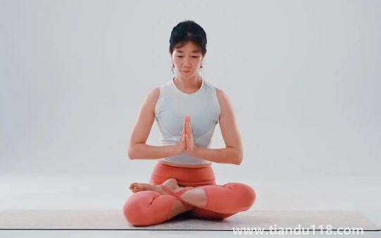 打坐時(shí)間最佳在幾點(diǎn)到幾點(diǎn)（為什么不能在晚上打坐）