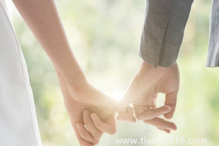 必須先訂婚在結(jié)婚嗎（不訂婚直接結(jié)婚彩禮什么時(shí)候給）