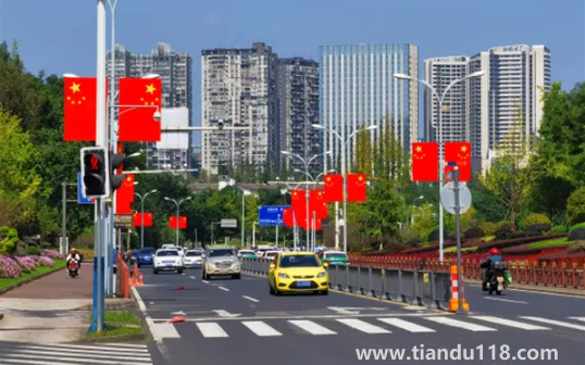 2022年國(guó)慶節(jié)前一個(gè)周末上班嗎(2022年國(guó)慶節(jié)怎么放假)(圖2) 2022年國(guó)慶節(jié)前一個(gè)周末上班嗎2