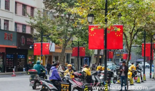 2022國慶節(jié)周六周日補周幾的課2