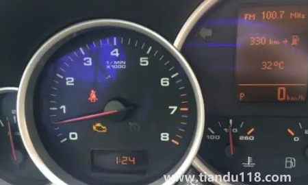 汽車(chē)水龍頭標(biāo)志亮黃燈對(duì)車(chē)有影響嗎2