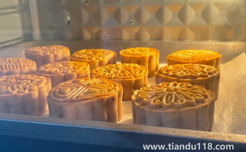 不做月餅的時候廠家在干嗎（吃不完的月餅去哪兒了）