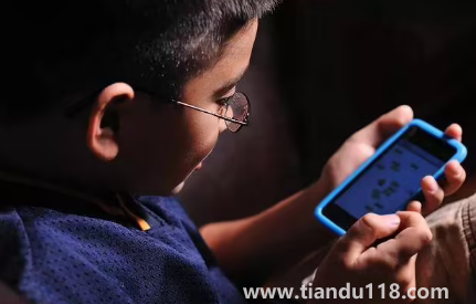 羊了個(gè)羊第三關(guān)有多少?gòu)埮?