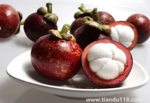 山竹的功效與作用及營養(yǎng)價(jià)值有哪些(山竹的食用方法)(圖2) 山竹的功效與作用及營養(yǎng)價(jià)值有哪些2