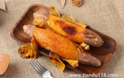 空氣炸鍋烤紅薯能放滿嗎2