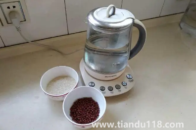 養(yǎng)生壺保溫可以開一晚上嗎2