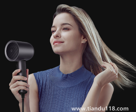 吹風(fēng)機的線為什么總是卷起來(電吹風(fēng)的線卷怎么拉直)(圖2) 吹風(fēng)機的線為什么總是卷起來2