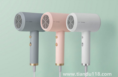 吹風(fēng)機(jī)第一次用冒煙是為什么(吹風(fēng)機(jī)用著冒煙是不是質(zhì)量問題)(圖2) 吹風(fēng)機(jī)第一次用冒煙是為什么2