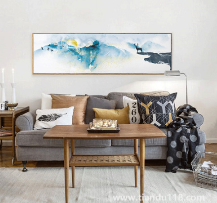 中式客廳沙發(fā)背景墻掛牡丹可以嗎（中式客廳沙發(fā)背景畫有什么講究）