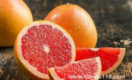 葡萄柚和紅心柚哪個好吃(怎么快速辨別葡萄柚和紅心柚)(圖2) 葡萄柚和紅心柚哪個好吃2