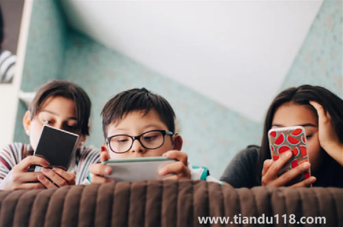 手機輻射幾米遠為安全距離1