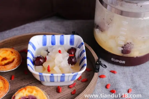 冰糖燉雪梨加多少水合適2