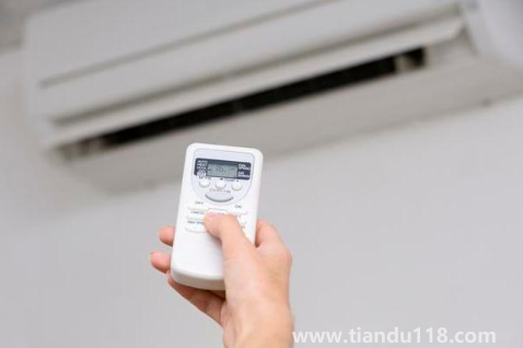 空調(diào)秋天怎么收氟(秋天空調(diào)制熱多少度合適省電)(圖3) 空調(diào)秋天怎么收氟3