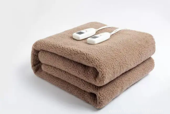 普通電熱毯可以反著鋪嗎(電熱毯可以開一個晚上嗎)(圖1) 普通電熱毯可以反著鋪嗎1