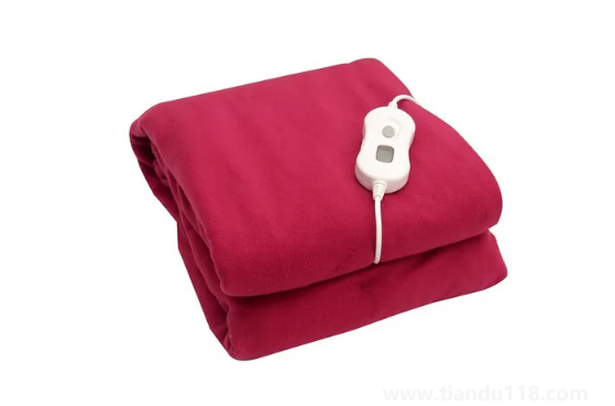 電熱毯水暖的好還是電暖的好(電熱毯的使用方法)(圖2) 電熱毯水暖的好還是電暖的好2