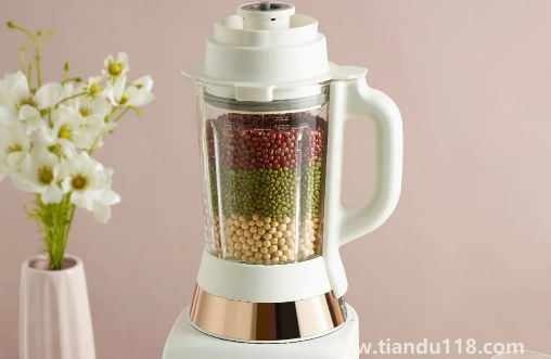 破壁機(jī)絞肉用干粉杯還是玻璃杯(破壁機(jī)絞肉好不好)(圖3) 破壁機(jī)絞肉用干粉杯還是玻璃杯3