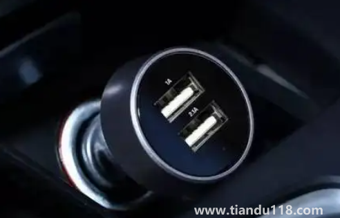 為什么車(chē)上的usb接口不能給蘋(píng)果手機(jī)充電（車(chē)上usb接口充電慢解決方法）