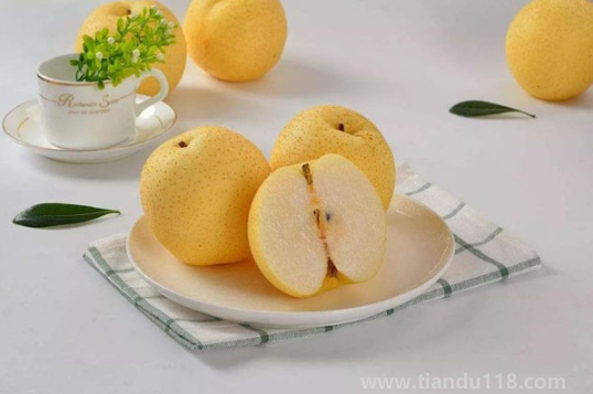 冰糖蒸梨放花椒有什么功效（梨怎么吃最有營(yíng)養(yǎng)價(jià)值）