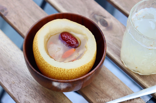 咳嗽吃梨好還是煮梨水好（吃梨的注意事項(xiàng)）