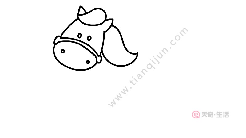 兒童木馬簡(jiǎn)筆畫(huà)教程 兒童木馬簡(jiǎn)筆畫(huà)步驟(圖2) 兒童木馬簡(jiǎn)筆畫(huà)教程