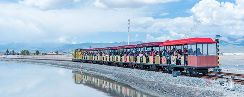 茶卡鹽湖小火車坐多長時間
